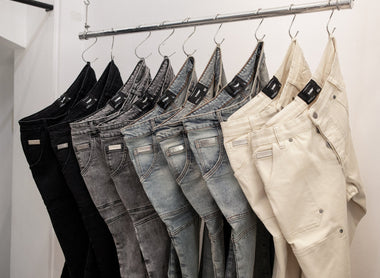 Why Are Double Knees The Legendary Wide-Leg Jeans Of The 90s?