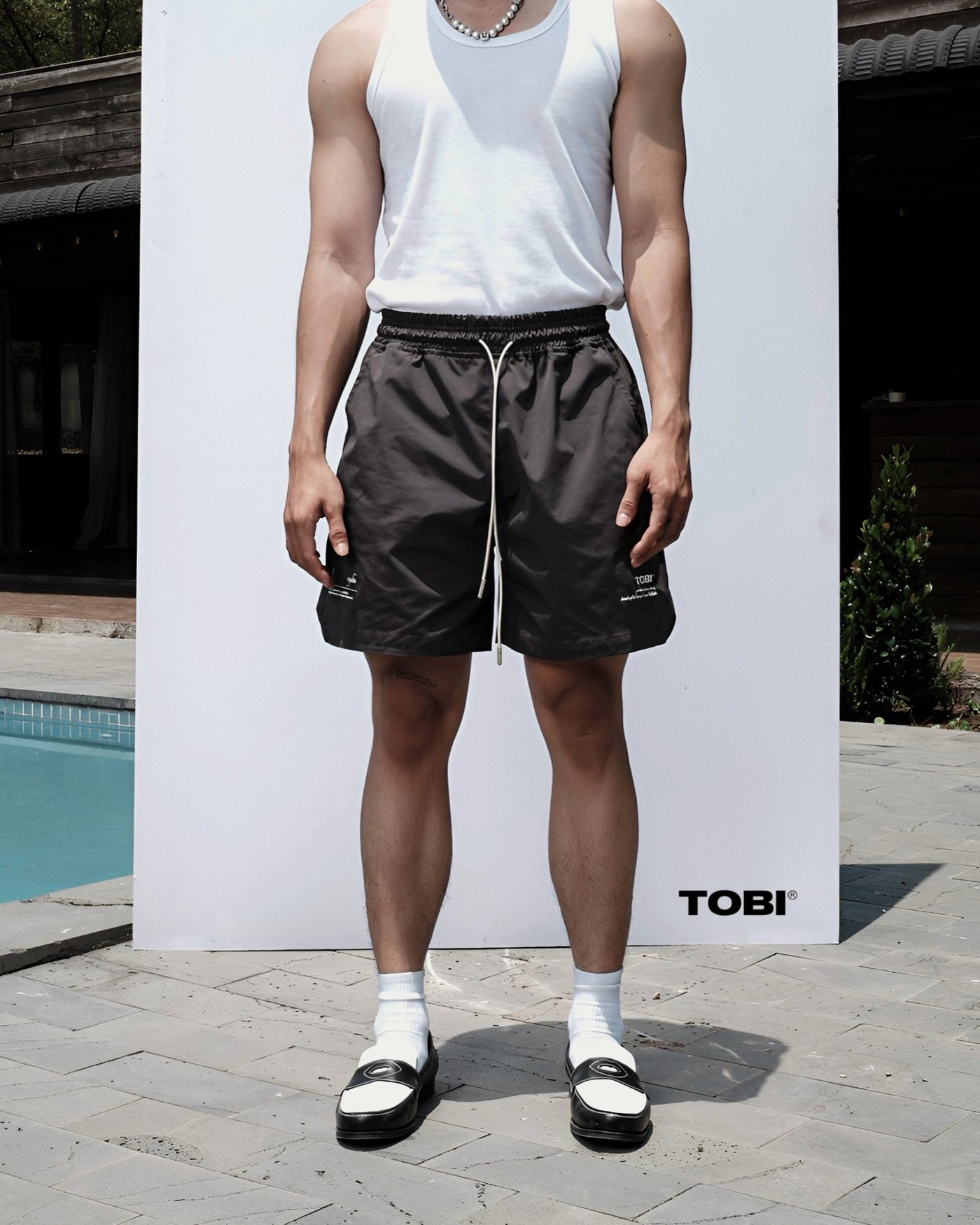 Nylon Basic Shorts - Dark Grey - TOBI